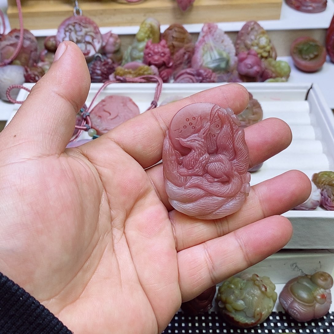 玛瑙/玉髓盐源玛瑙未镶嵌