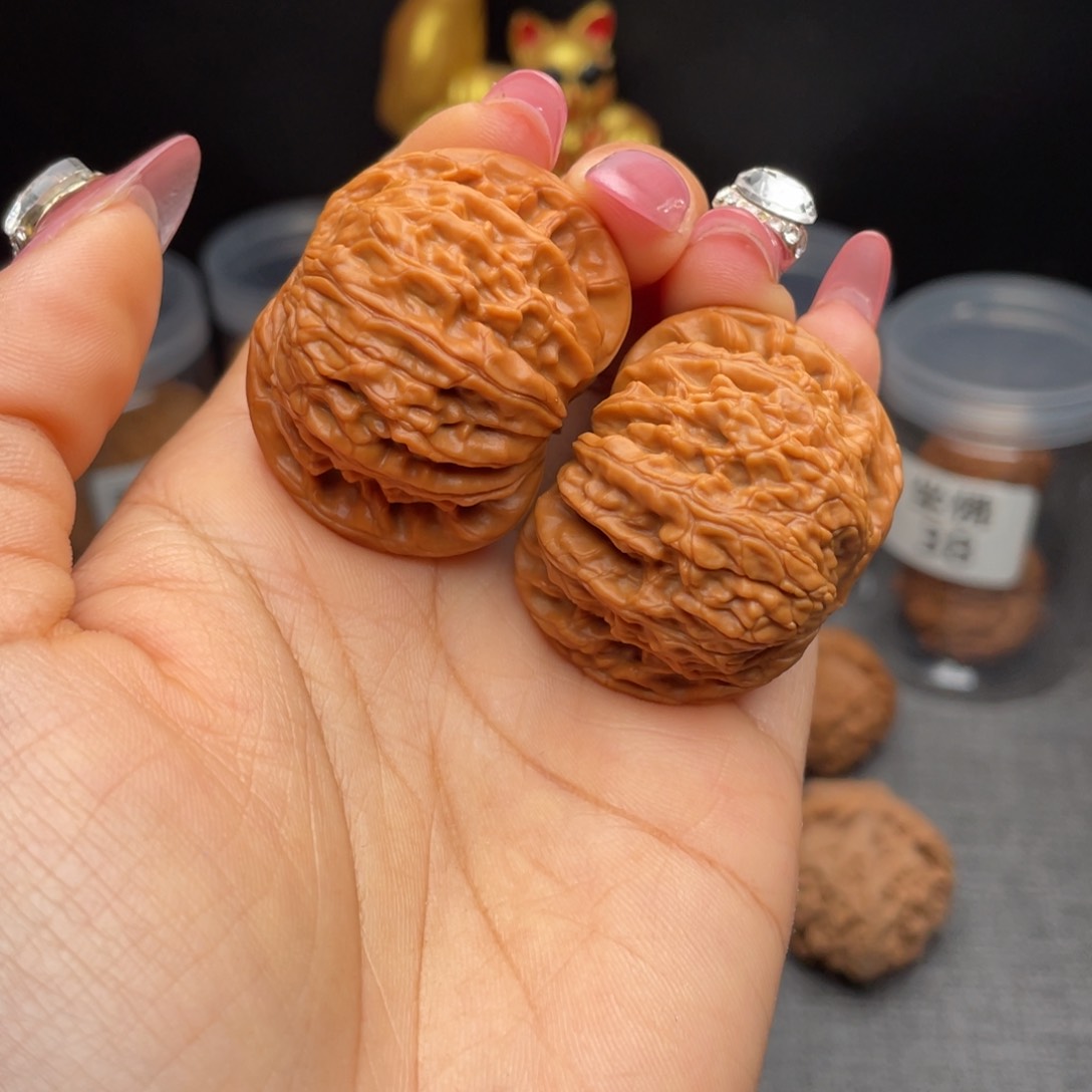 文玩核桃把件财**涨磨盘