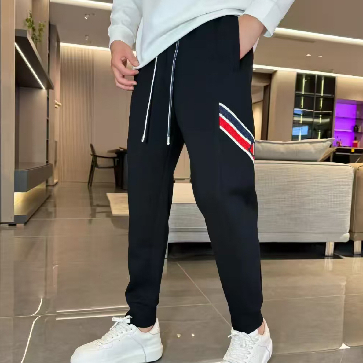 束脚裤休闲裤男士早秋抗皱束脚裤运动高品质卫裤秋冬