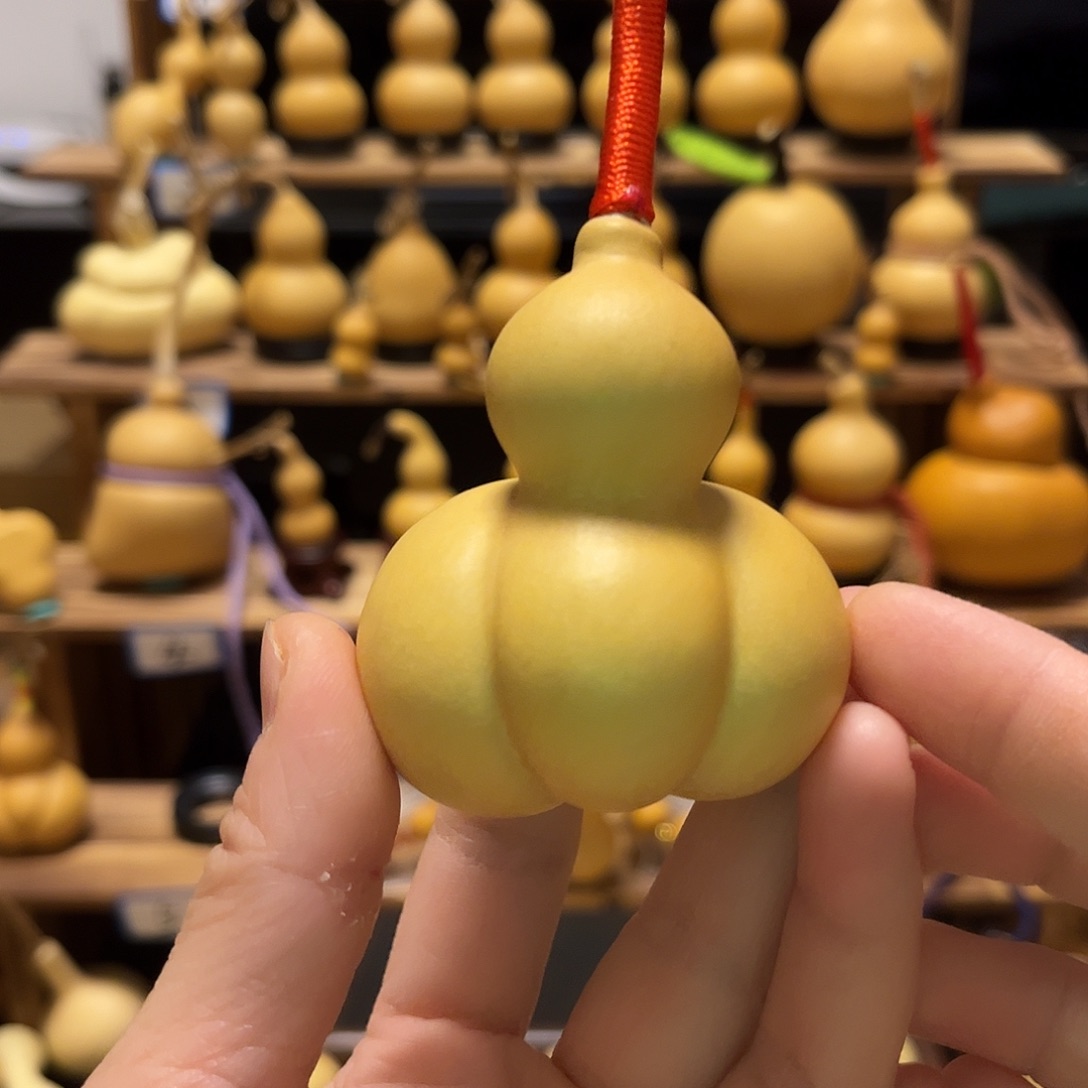 突***宝精品金蟾葫芦手把件