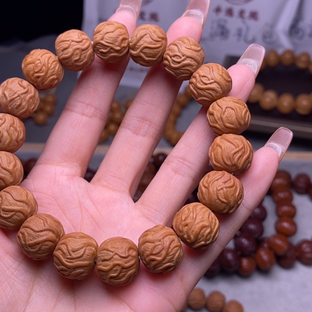 手串文玩核桃毒液