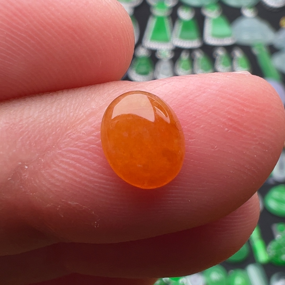 翡翠未镶嵌颈饰蛋面7.8