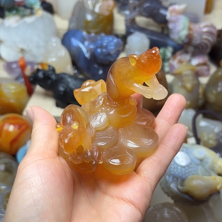 能***样玛瑙/玉髓未镶嵌饰品