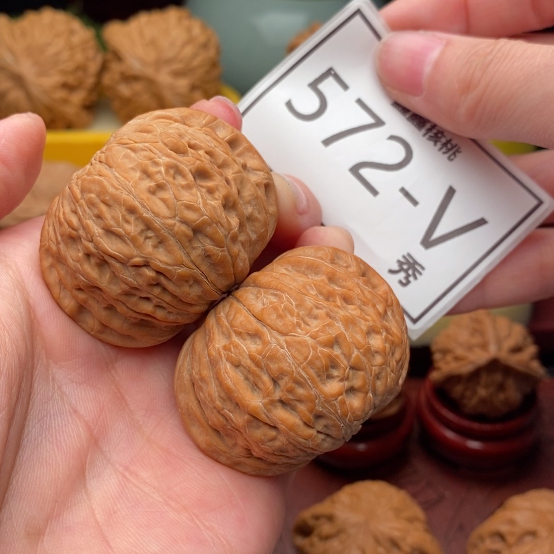 文玩核桃把件铁锤43