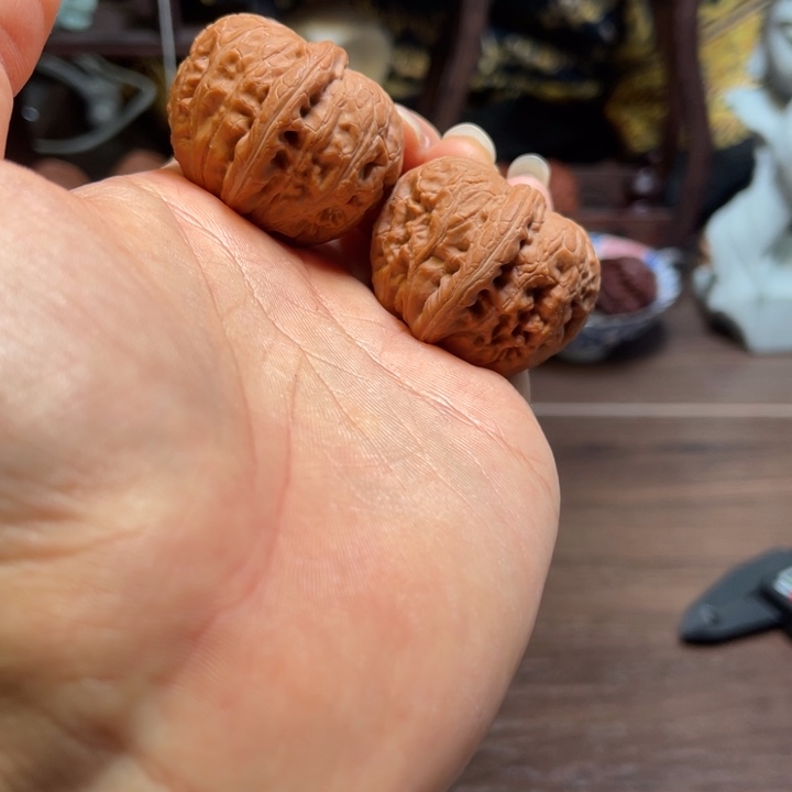 文玩核桃吊坠39平谷元宝