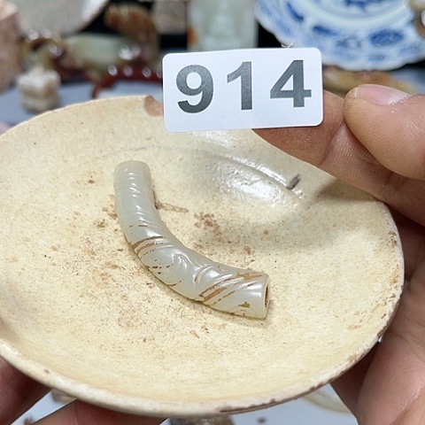 瓷片鱼**梁瓷器是古代文化与传统