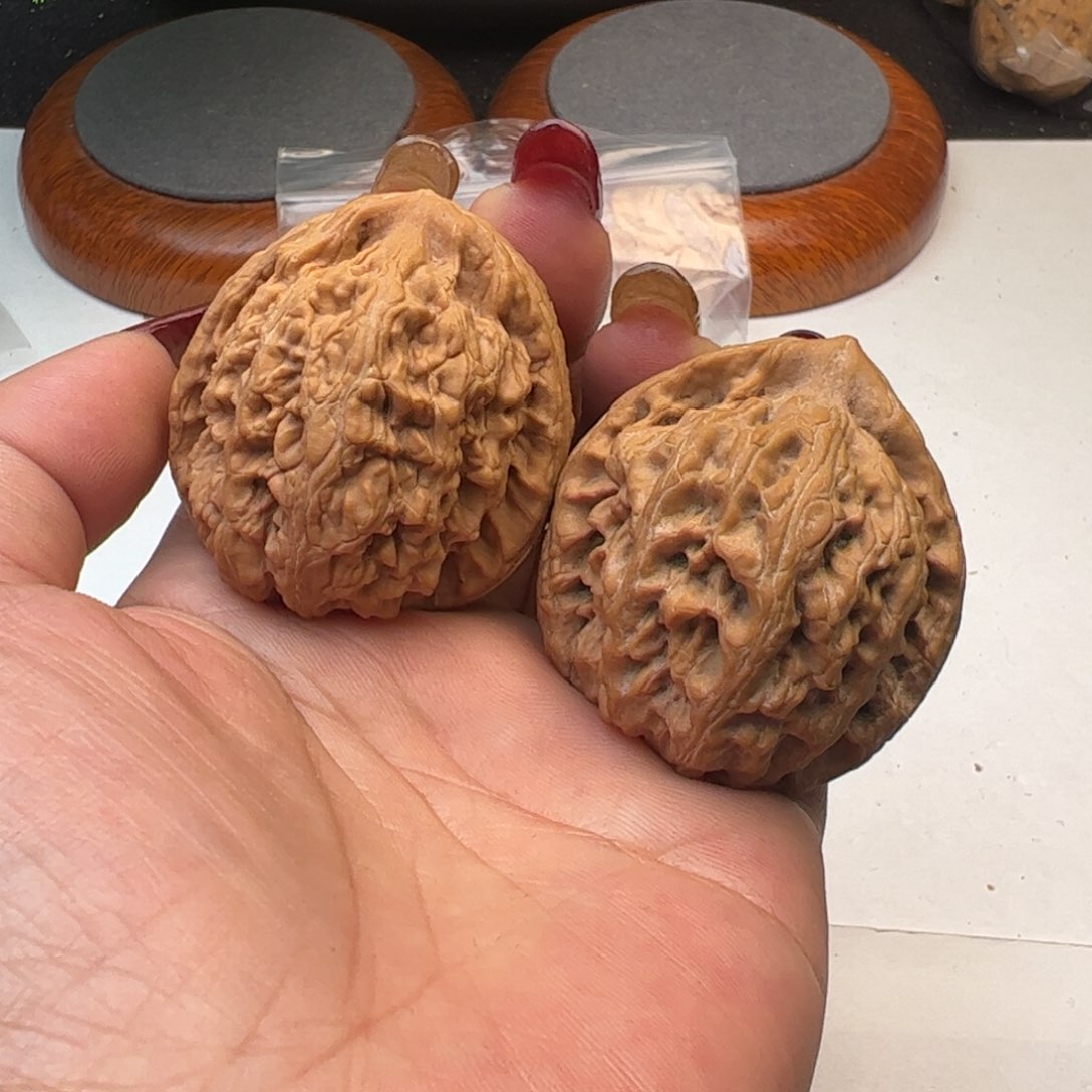 文玩核桃吊坠10号40红锦鲤全