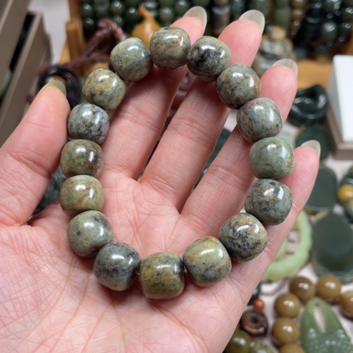 【闪购商品】岫岩河磨玉（透闪石质玉）手链未镶嵌