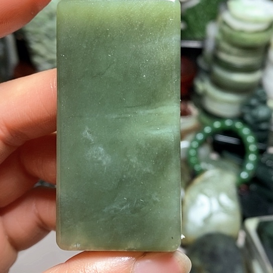 未镶嵌和田玉（糖玉）珠宝半成品