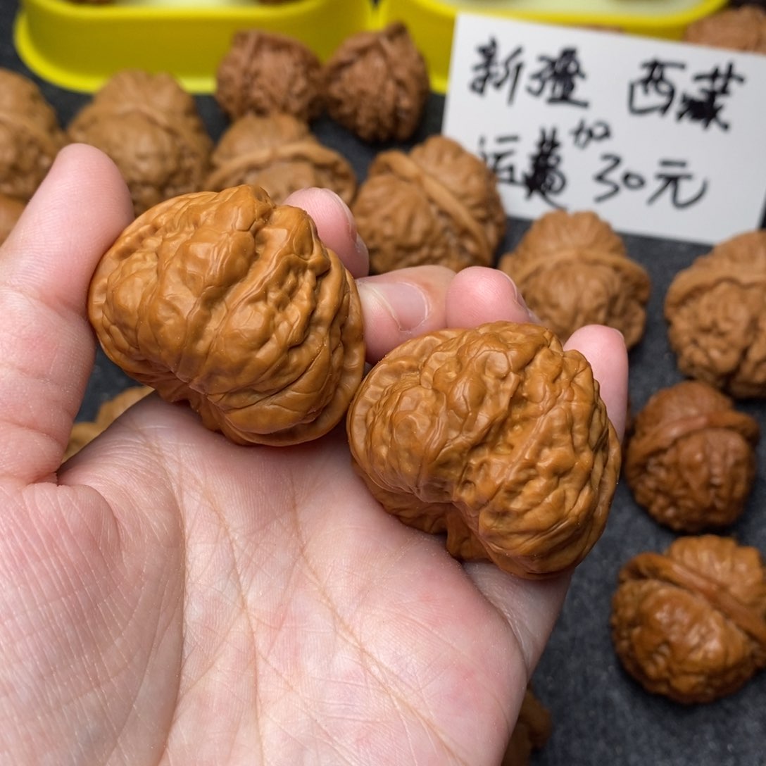 文玩核桃把件?***人蛤蟆39