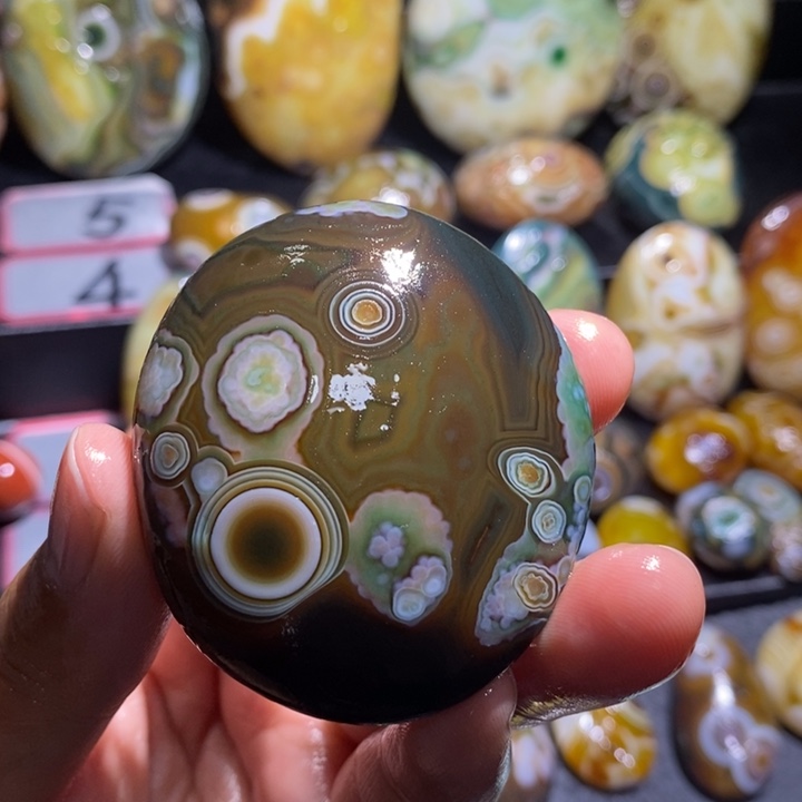 玛瑙/玉髓未镶嵌珠宝奇石78