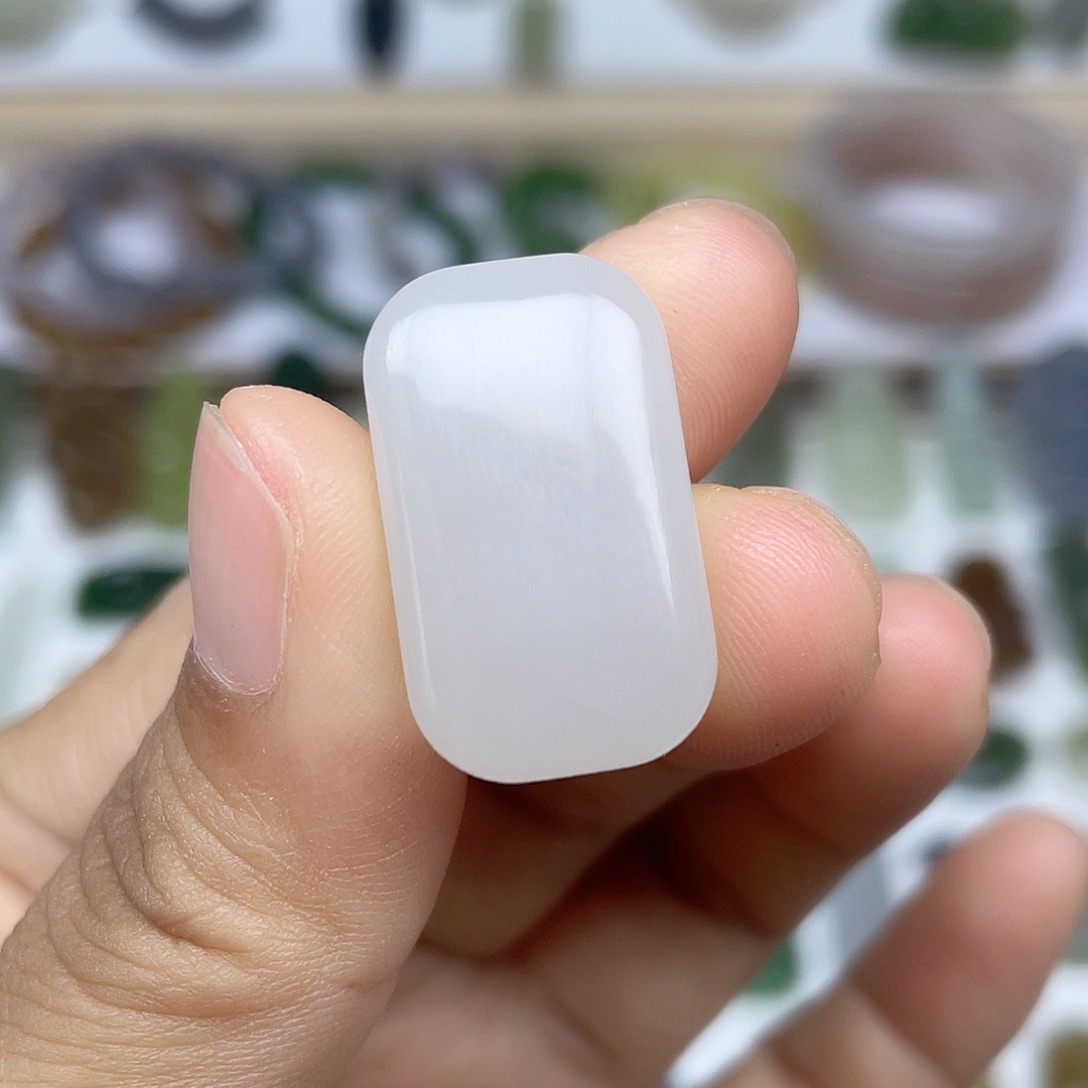 颈饰未镶嵌和田玉福利