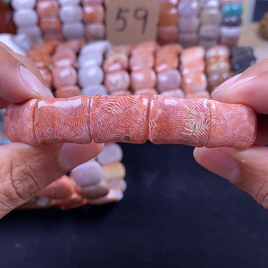 硅化珊瑚（珊瑚玉）未镶嵌手牌竹节90