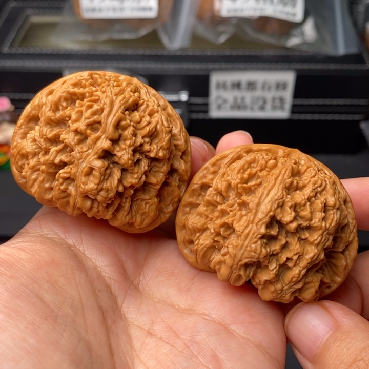 文玩核桃把件48球筋