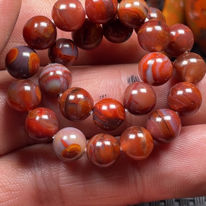 一***尘玛瑙/玉髓未镶嵌颈饰