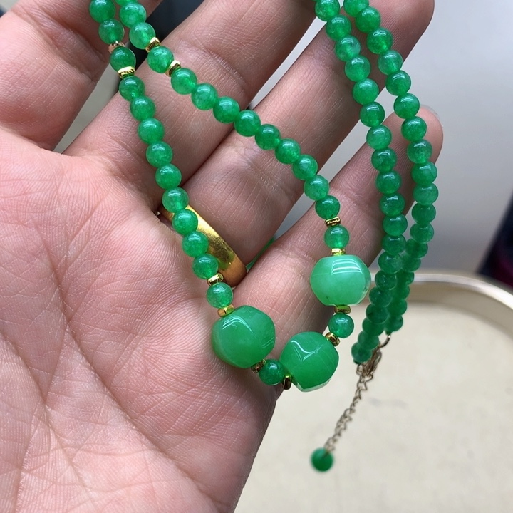 翡翠颈饰未镶嵌吊坠规格