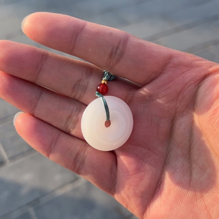 和田玉（糖玉）未镶嵌颈饰