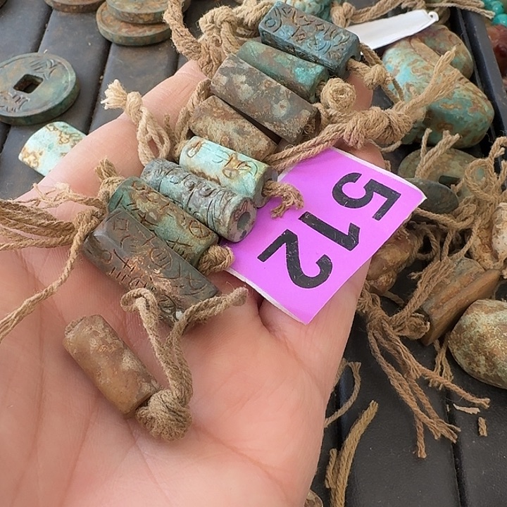 云***+和田玉未镶嵌颈饰