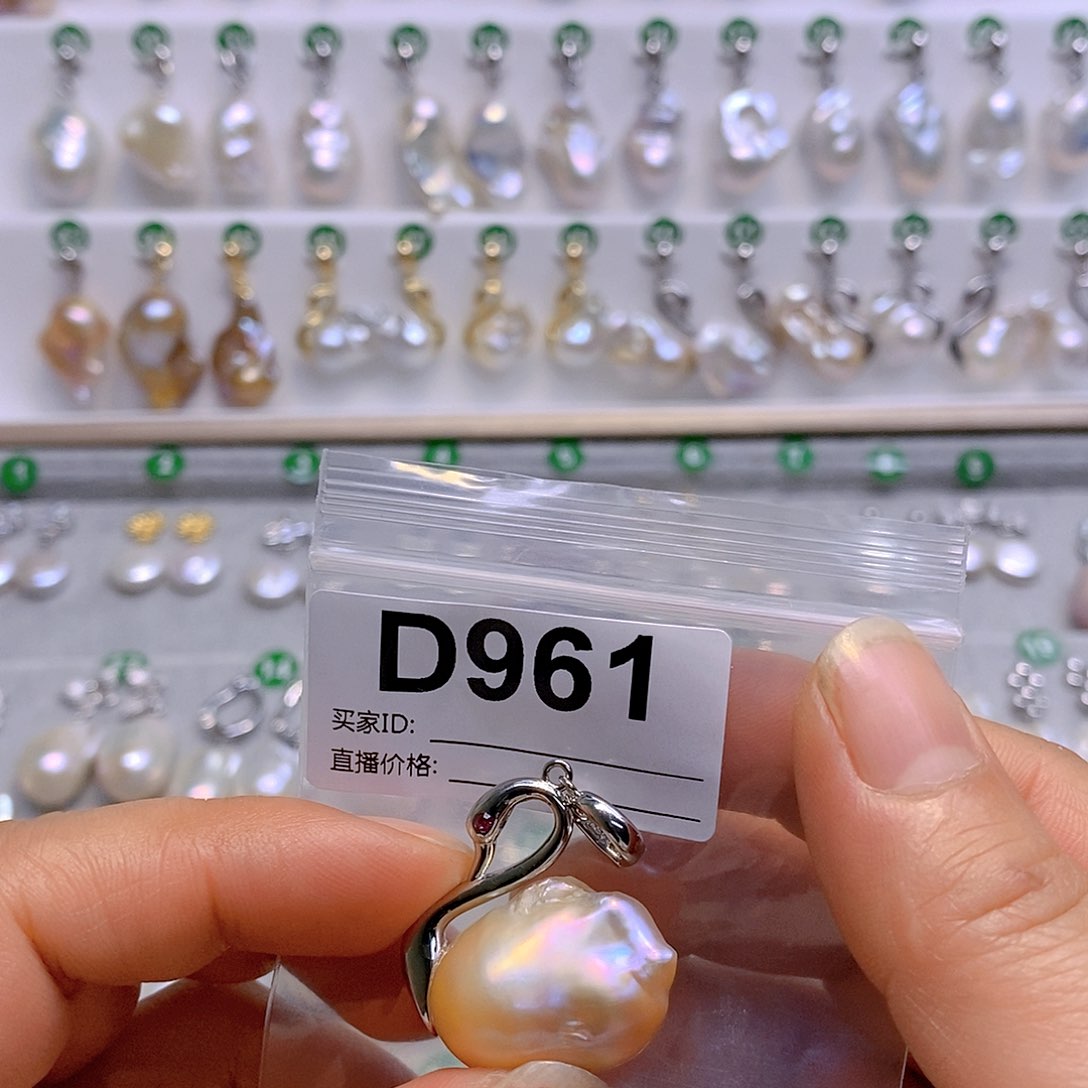 淡水珍珠颈饰银S925镶嵌