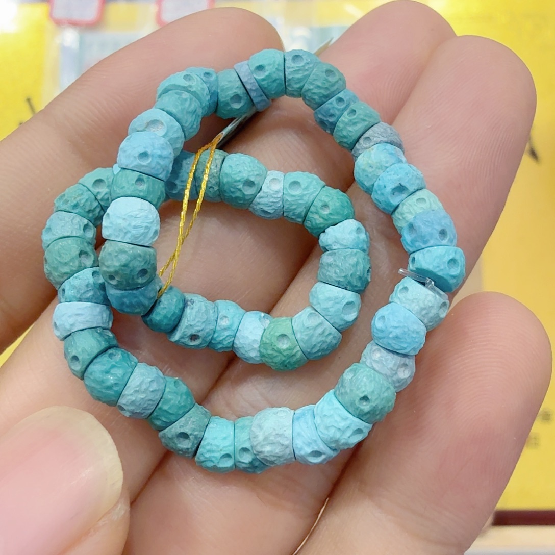 B***l绿松石未镶嵌珠宝奇石