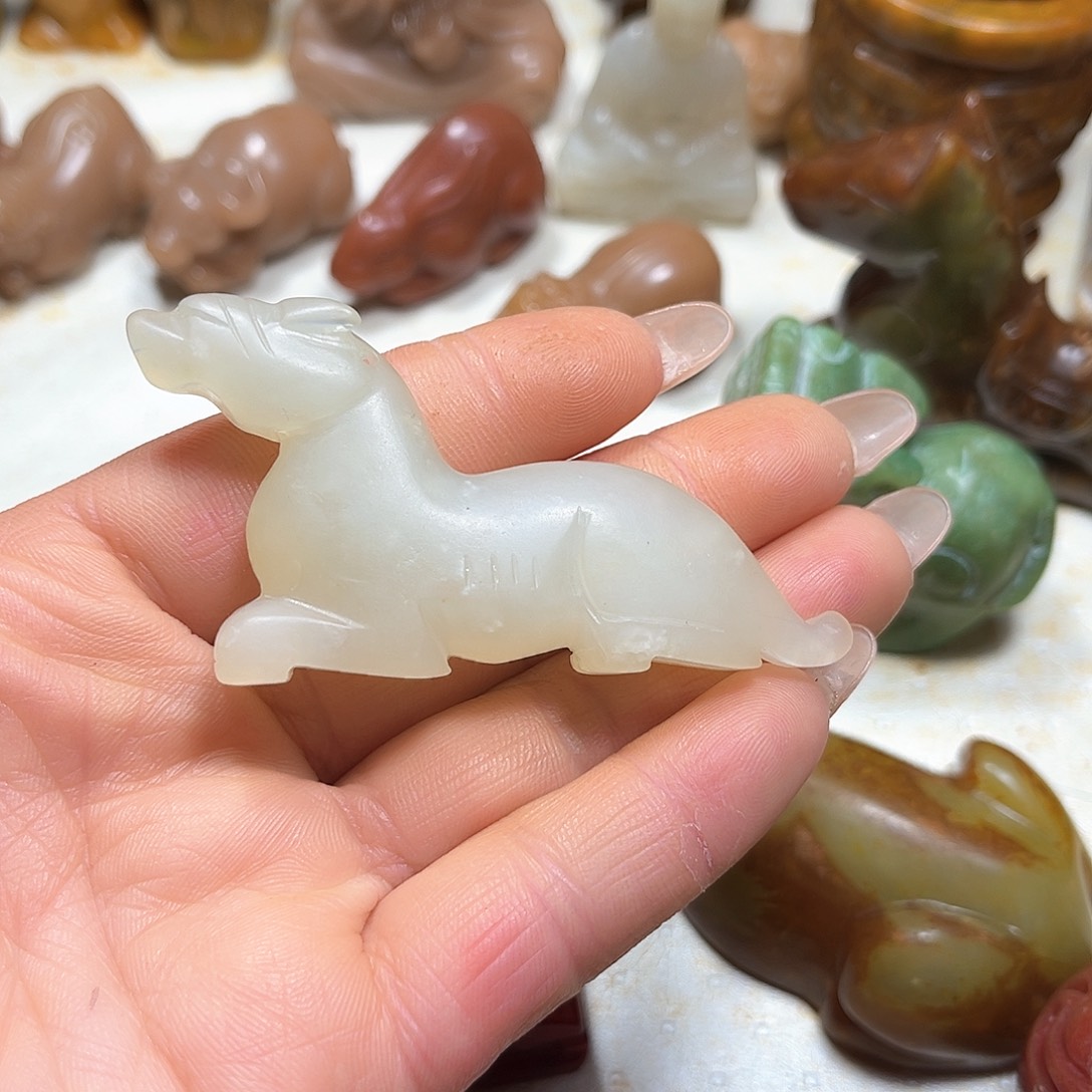 白玉菩提吊坠南***族白玉菩提吊坠