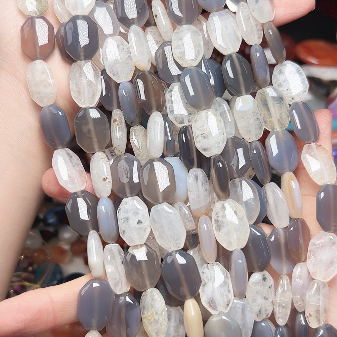 玛瑙/玉髓合金珠宝半成品u442。椭圆方牌钢琴块儿玛瑙一条12mm