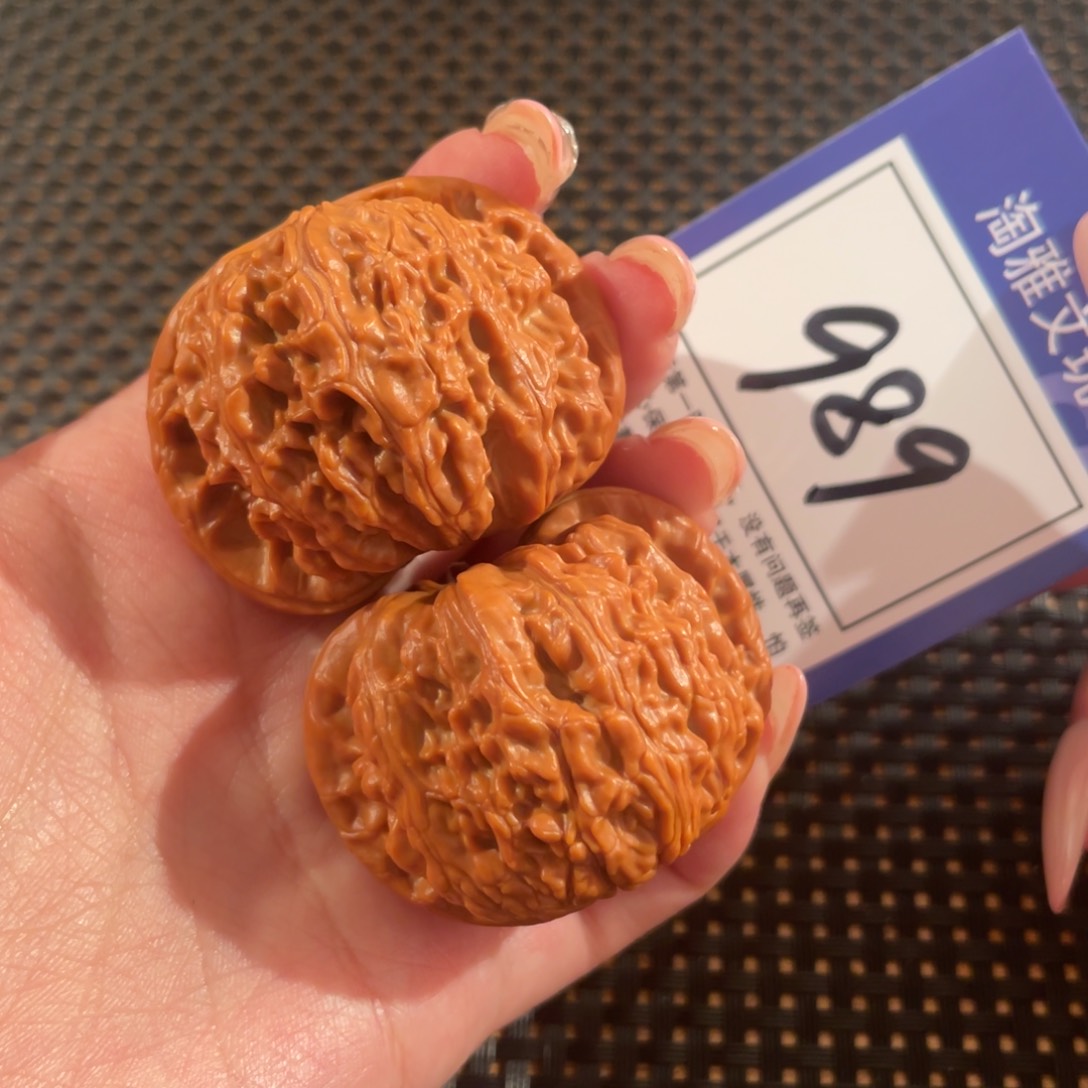 文玩核桃把件989号43尺闷白