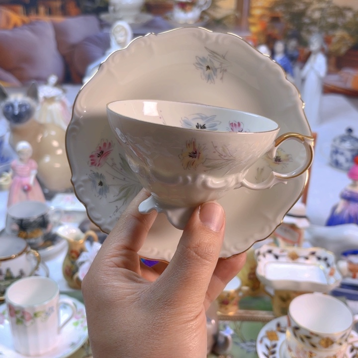 摆件欧洲中古瓷器好看冲鸭！