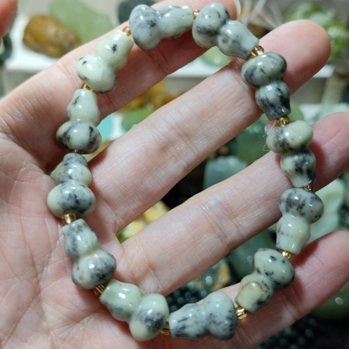 岫玉手串款式未镶嵌