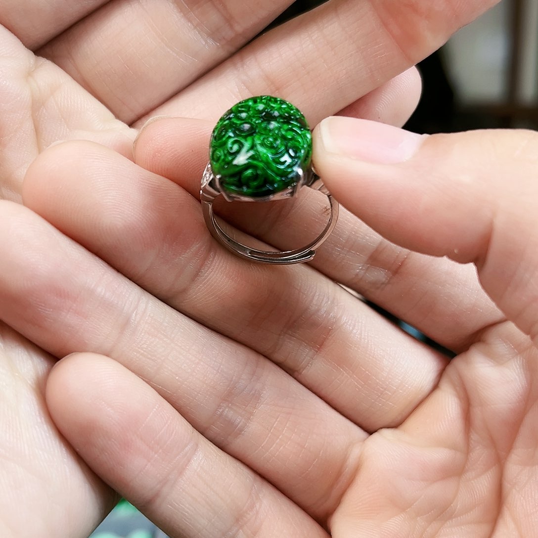 翡翠戒指银S925镶嵌戒指