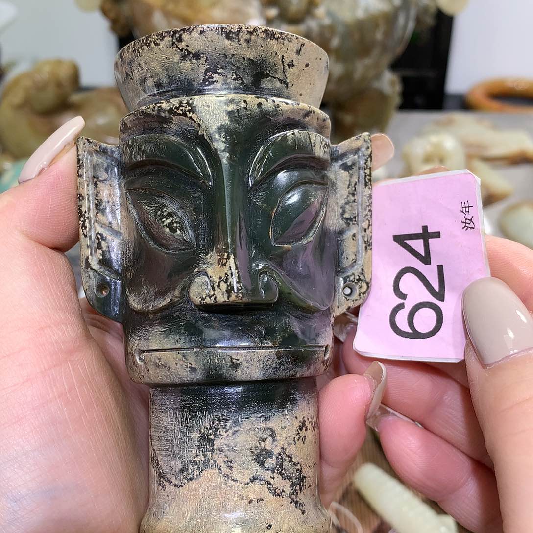 颈饰未镶嵌和田玉?**?