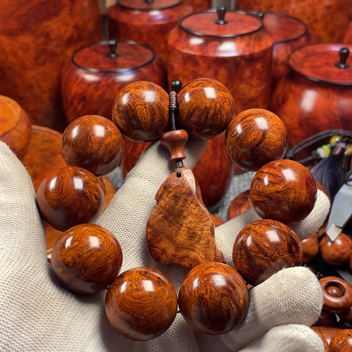 大果紫檀（缅甸花梨）短****发