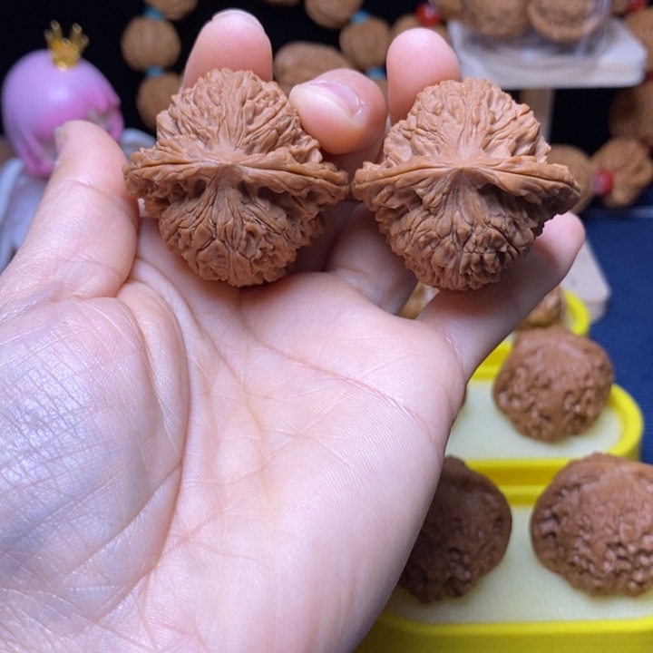 核桃42全品南疆石 11号车