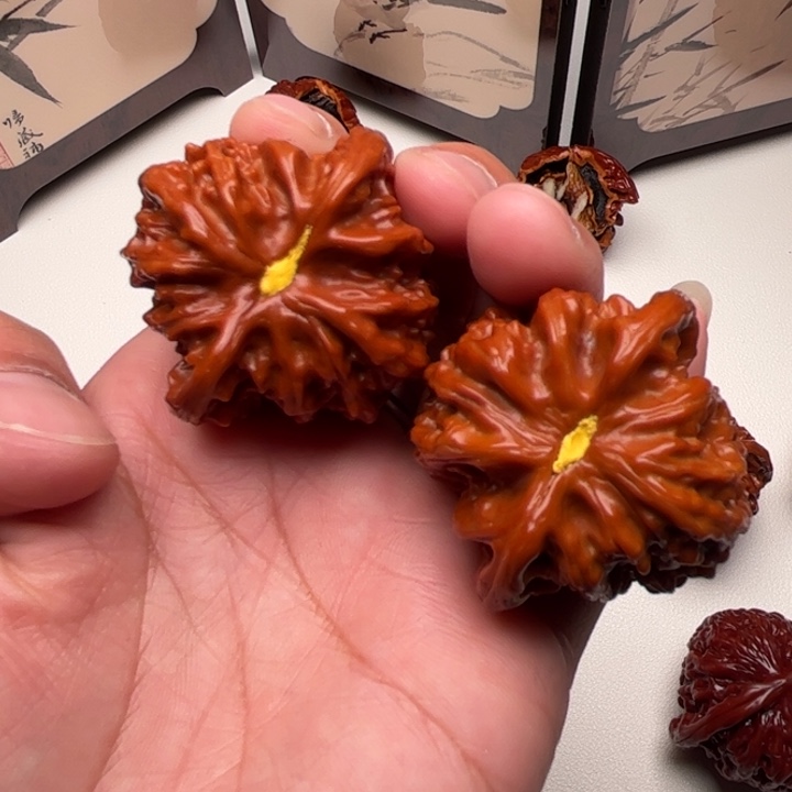 憨***冷41尺       霞云岭