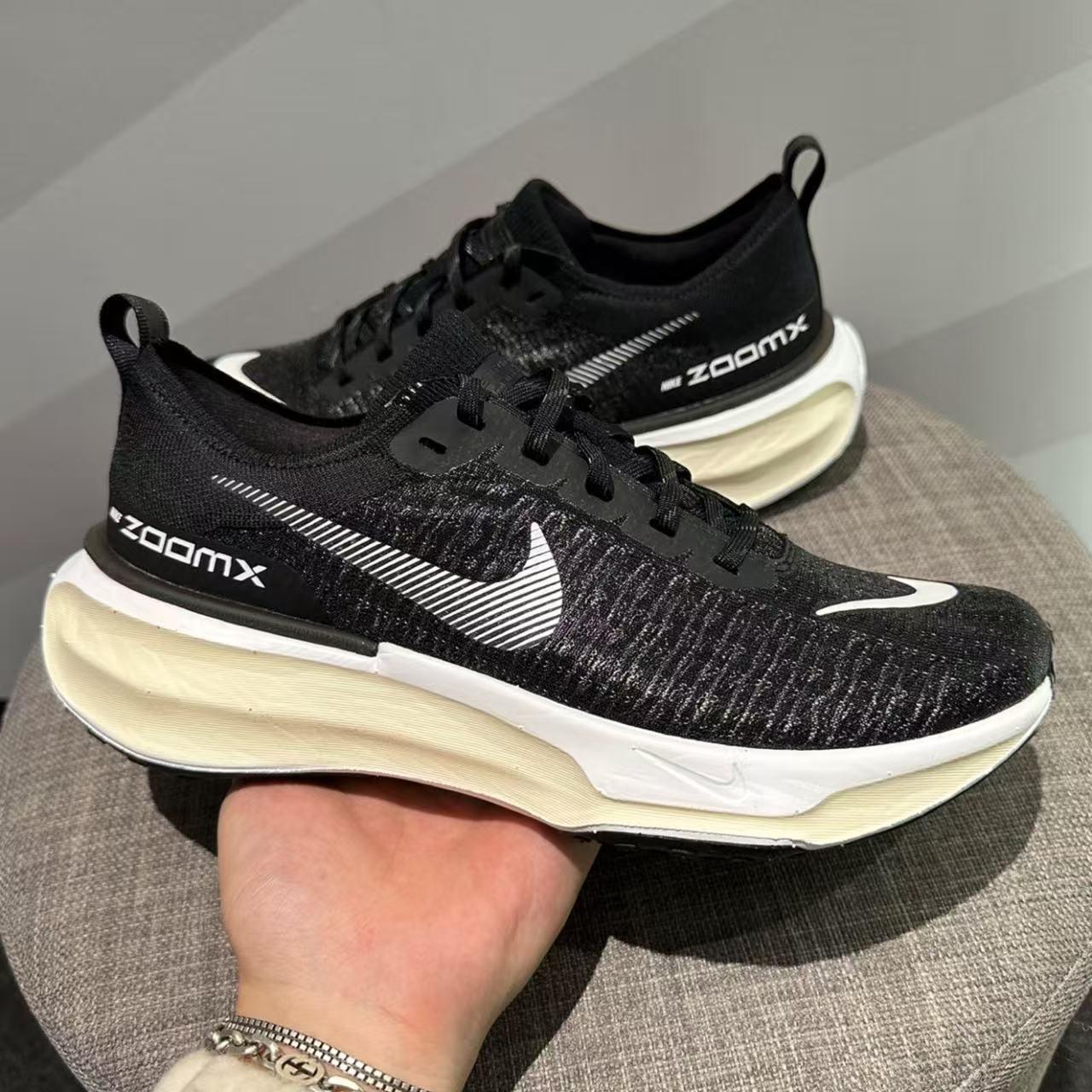 Nike/耐克 休闲网面 耐用舒适 低帮运动跑步鞋 男女同款