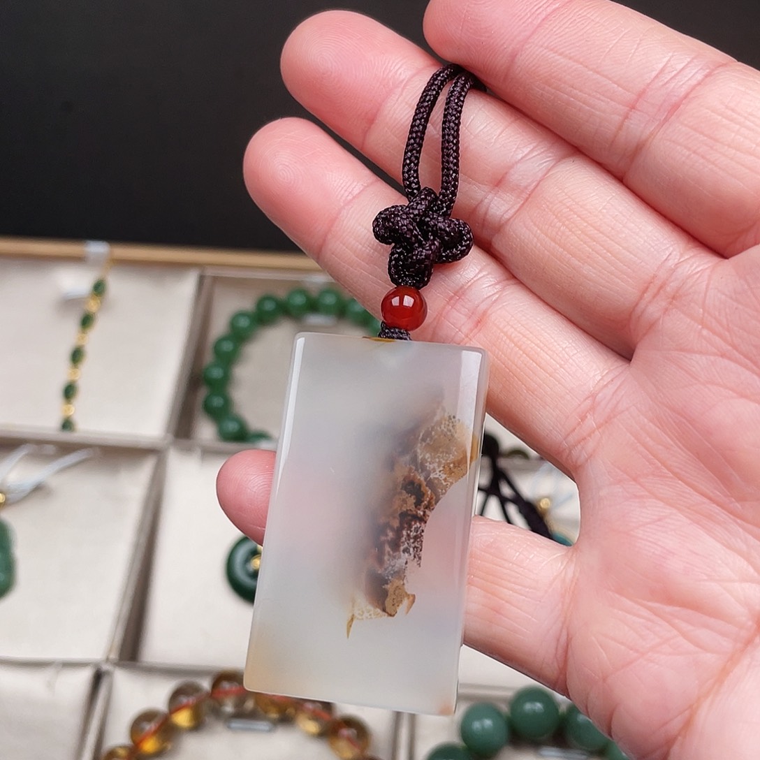 玛瑙/玉髓未镶嵌挂坠无事牌