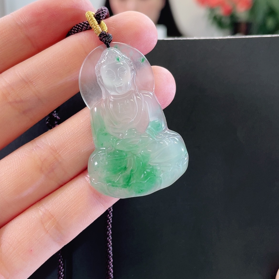 【闪购商品】颈饰未镶嵌石英质玉