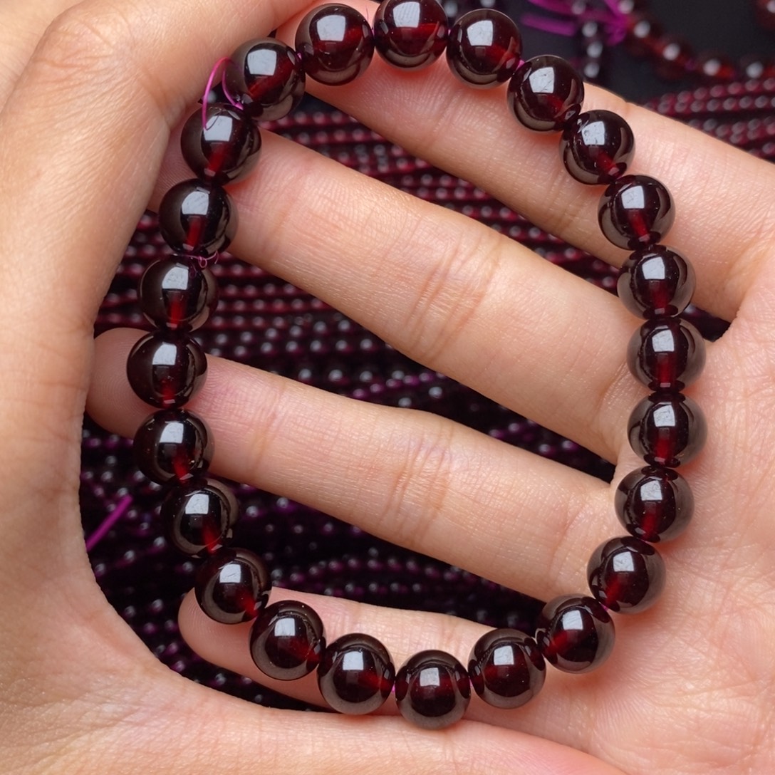 今***买手链未镶嵌石榴石卡7.5