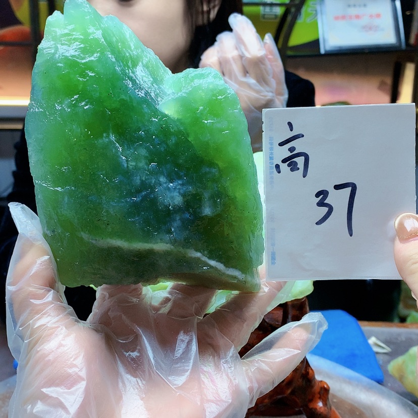 【闪购商品】未镶嵌蛇纹石玉原石