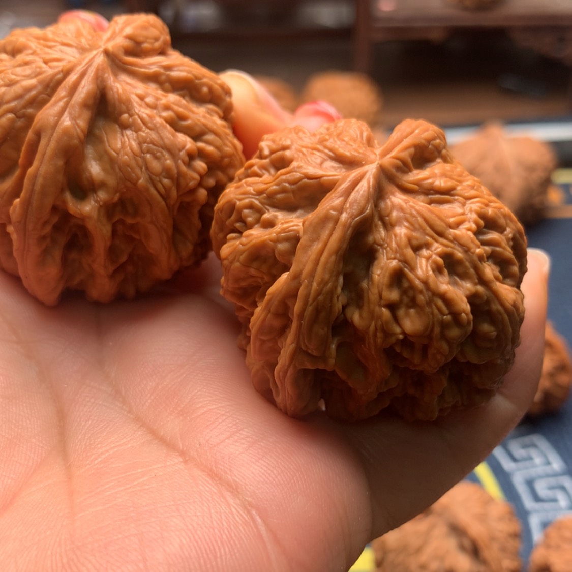 【闪购商品】把件文玩核桃用****2粗筋45