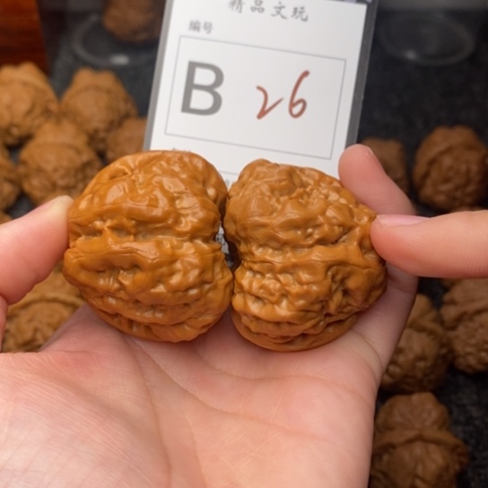 吊坠桃核我是第一百43
