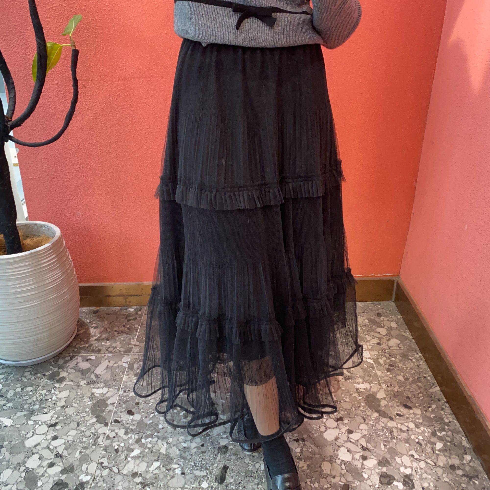 （默茗服装）黑色纱纱长款半身裙