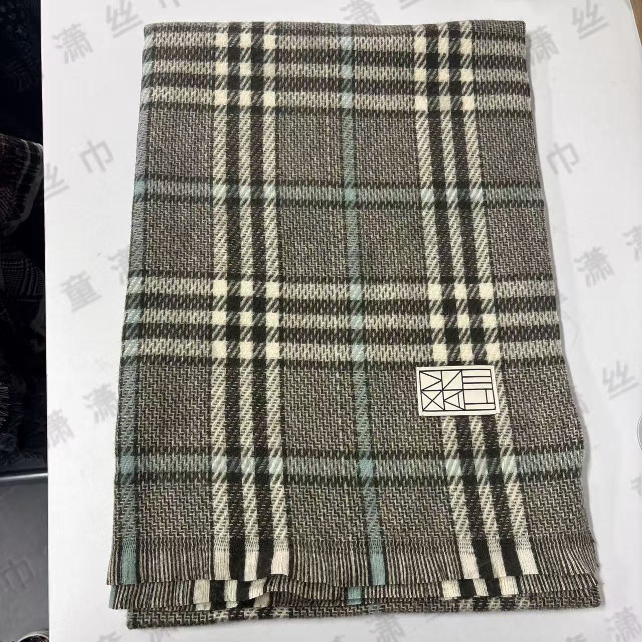 （棕绿英伦格序）毛边格子长巾60*200左右围巾