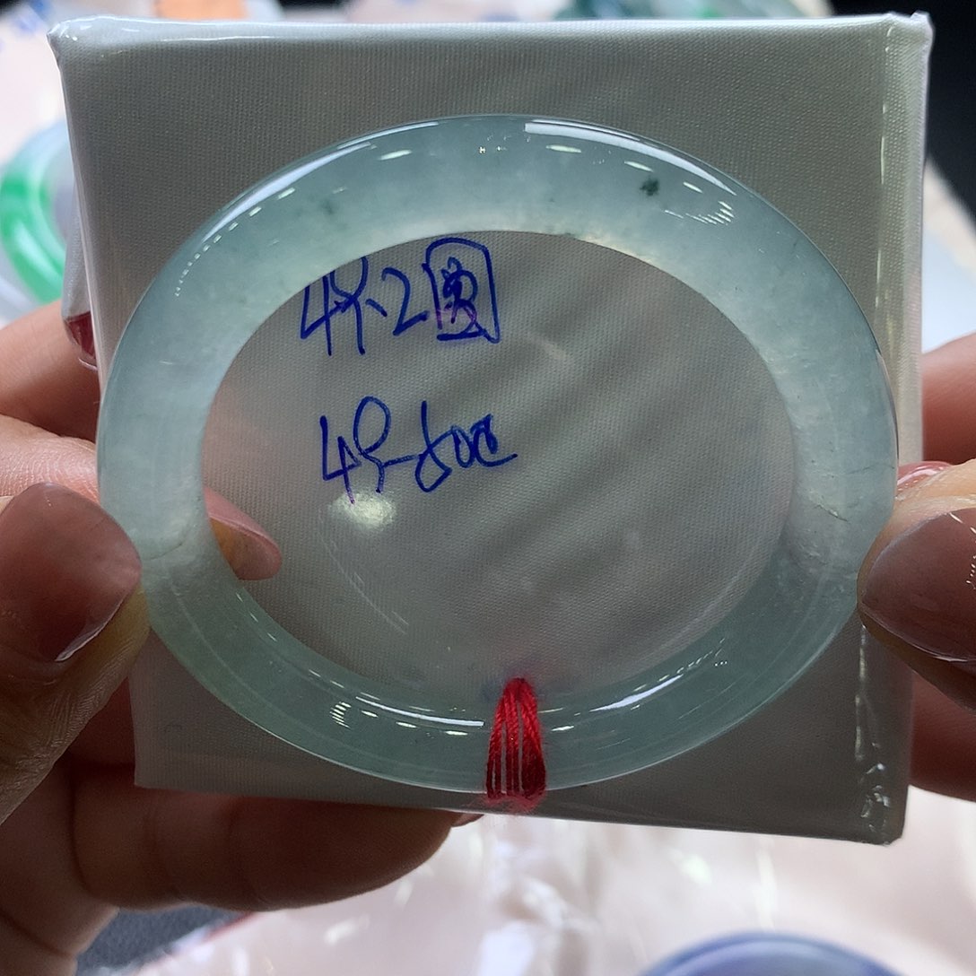 翡翠未镶嵌手镯49.2圆
