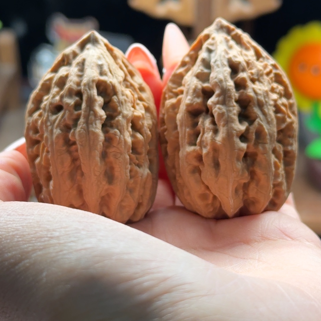 文玩核桃把件关东木子楸百核127