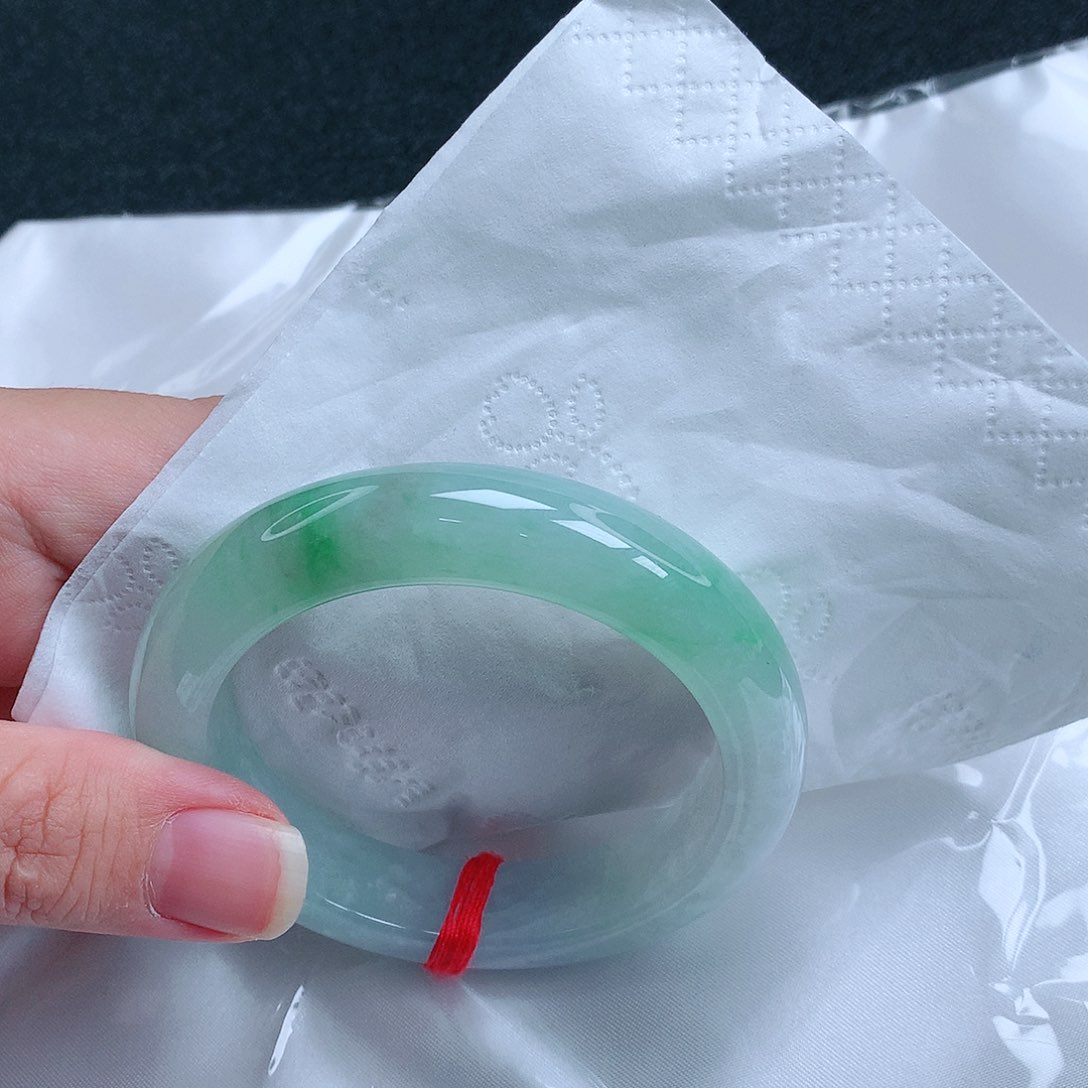 【闪购商品】翡翠手镯未镶嵌，54.7