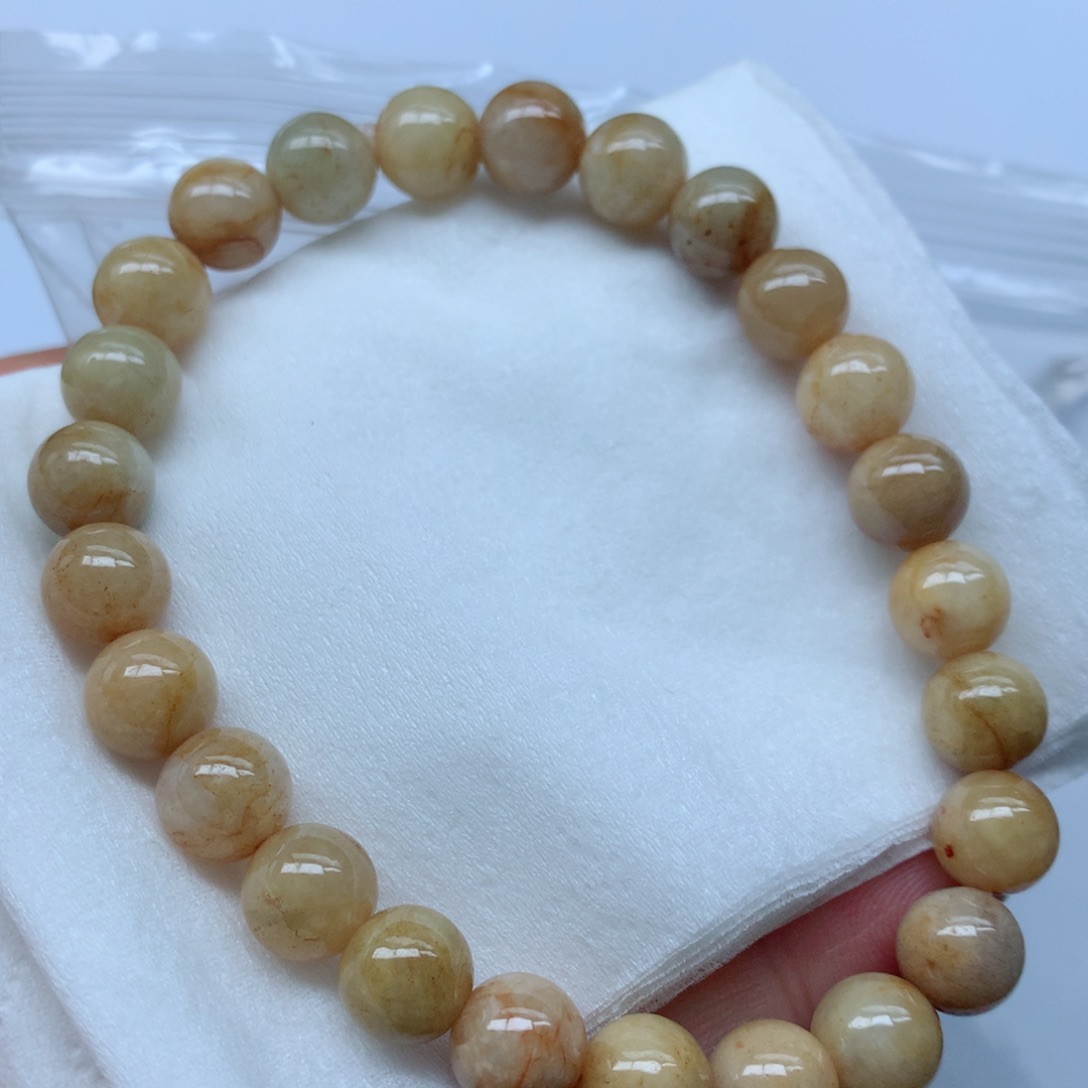 翡翠颈饰未镶嵌手串