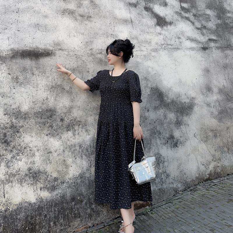 别格秀大码法式减龄复古松紧收腰波点夏季印花桑蚕丝连衣裙中长款