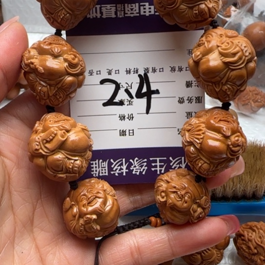 ****9橄榄核手串橄榄雕工艺的