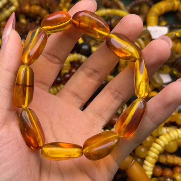 琥珀未镶嵌珠宝奇石